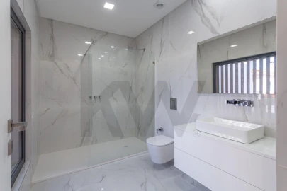 Moradia T4 para Venda em Loures