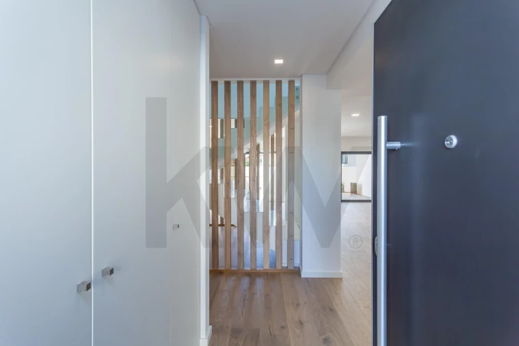 Moradia T4 para Venda em Loures Foto 8