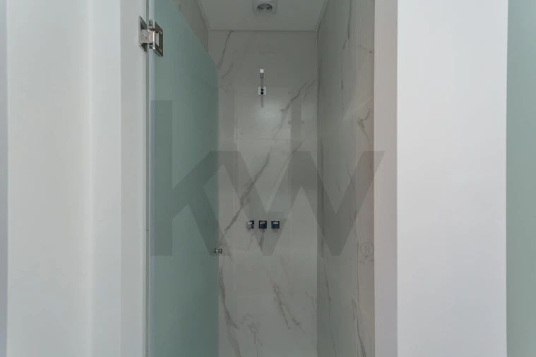 Moradia T4 para Venda em Loures Foto 50