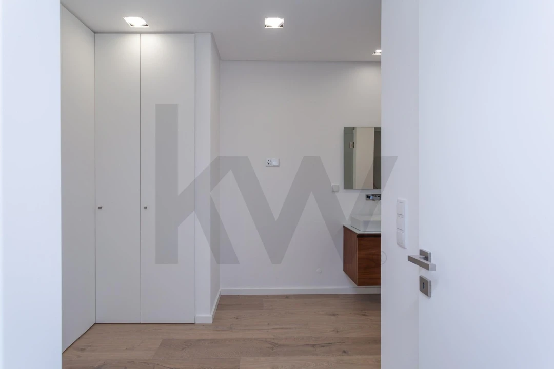 Moradia T4 para Venda em Loures Foto 47