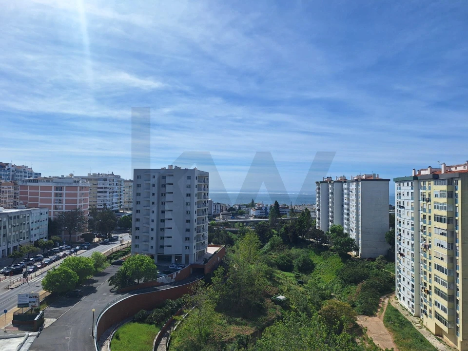 Apartamento T3 para Venda em Oeiras e São Julião da Barra, Paço de Arcos e Caxias Foto 1