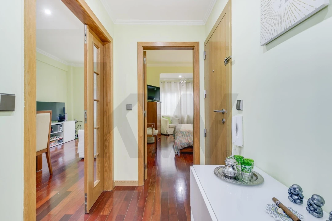 Apartamento T1 para Venda em Santa Iria de Azoia, São João da Talha e Bobadela Foto 7