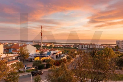 Apartamento T1 para Venda em Santa Iria de Azoia, São João da Talha e Bobadela