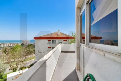 Apartamento T1 para Venda em Santa Iria de Azoia, São João da Talha e Bobadela