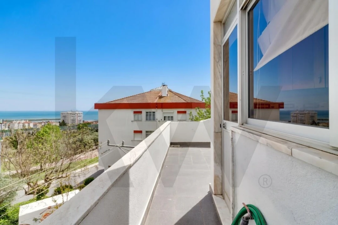 Apartamento T1 para Venda em Santa Iria de Azoia, São João da Talha e Bobadela Foto 16