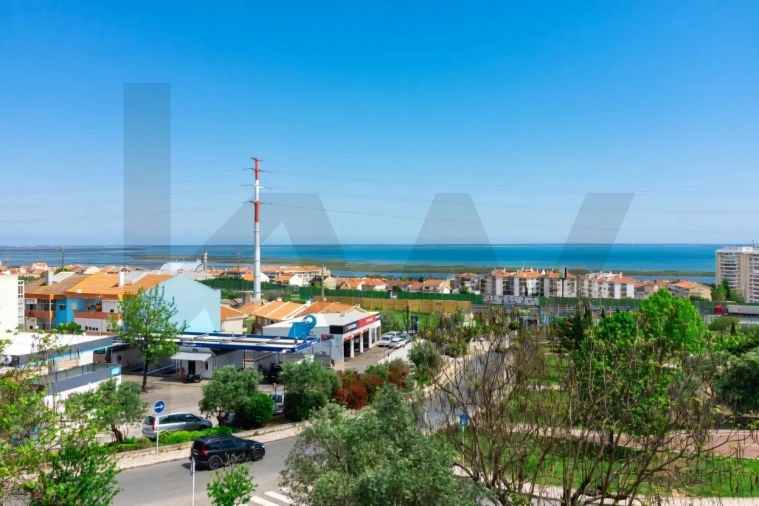 Apartamento T1 para Venda em Santa Iria de Azoia, São João da Talha e Bobadela Foto 18