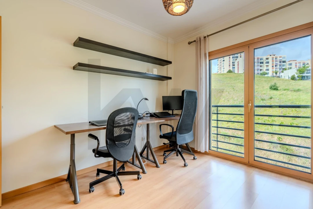 Apartamento T4 para Venda em Ramada e Caneças Foto 20