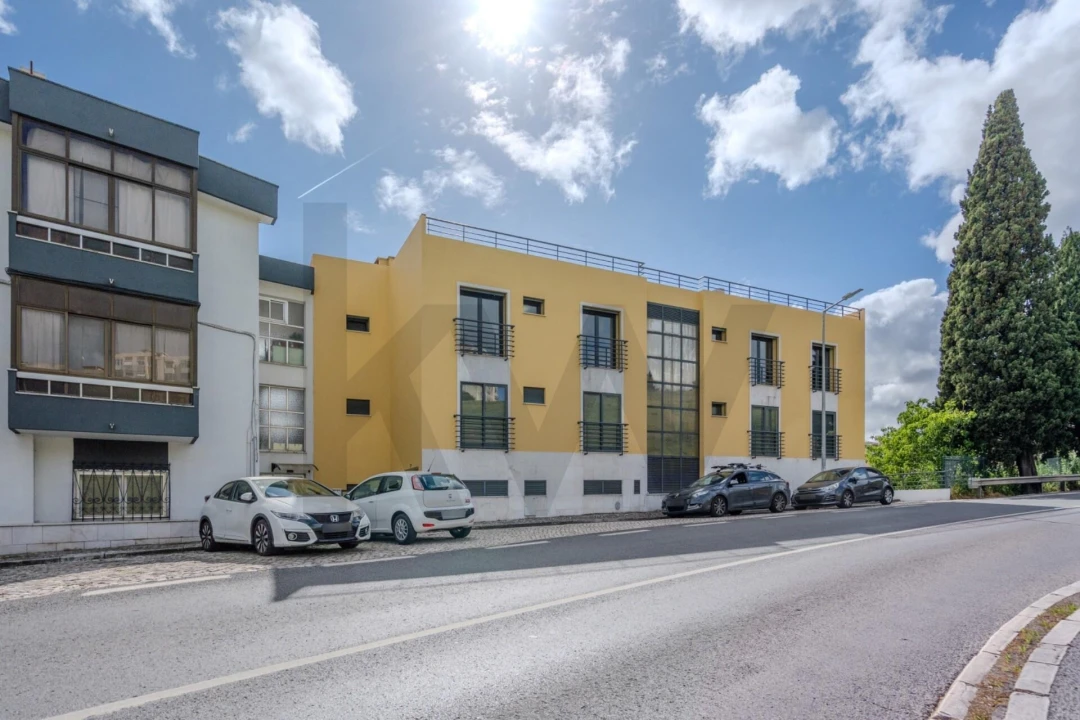 Apartamento T4 para Venda em Ramada e Caneças Foto 51