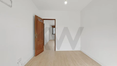 Apartamento T2 para Venda em Olivais