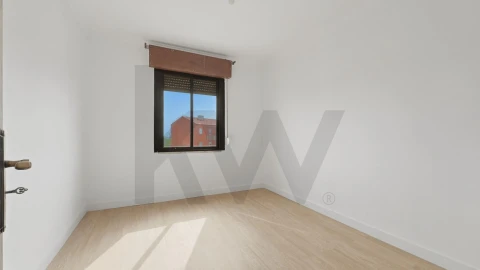 Apartamento T2 para Venda em Olivais