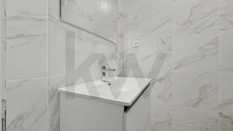 Apartamento T2 para Venda em Olivais