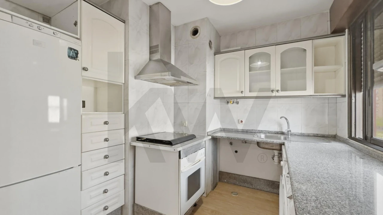 Apartamento T2 para Venda em Olivais Foto 11