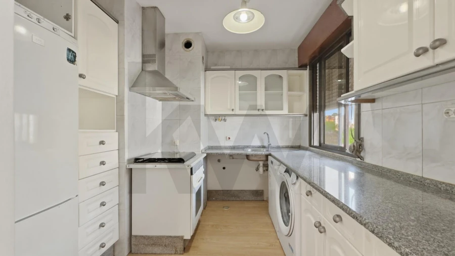 Apartamento T2 para Venda em Olivais Foto 9