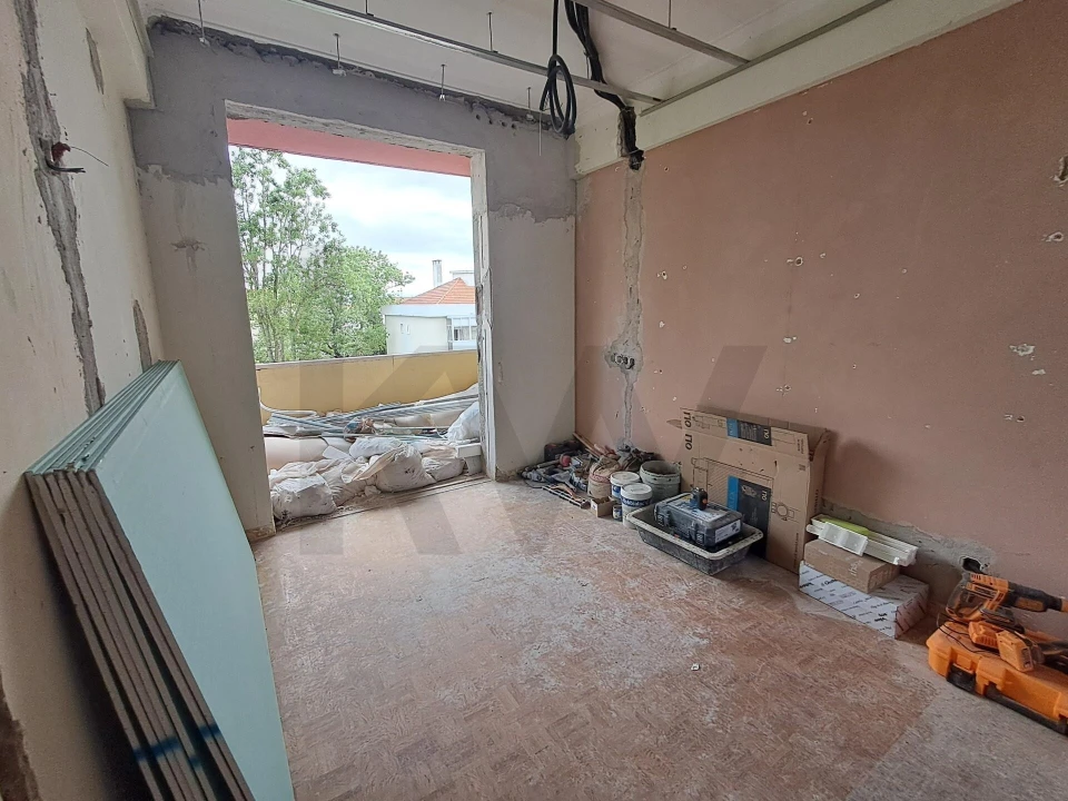 Apartamento T3 para Venda em Benfica Foto 16