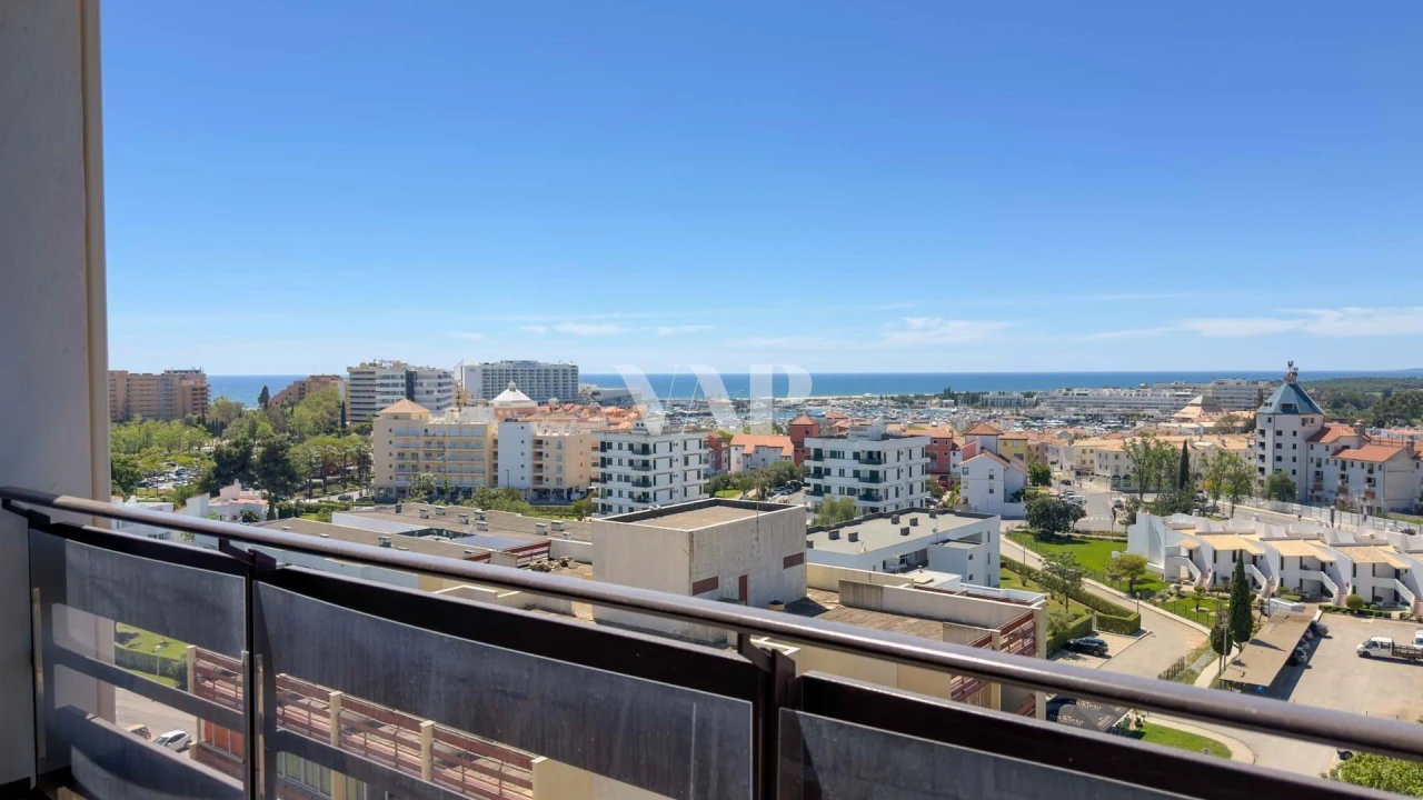 Apartamento T2 para Venda em Quarteira Foto 2