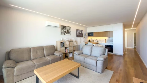 Apartamento T2 para Venda em Quarteira