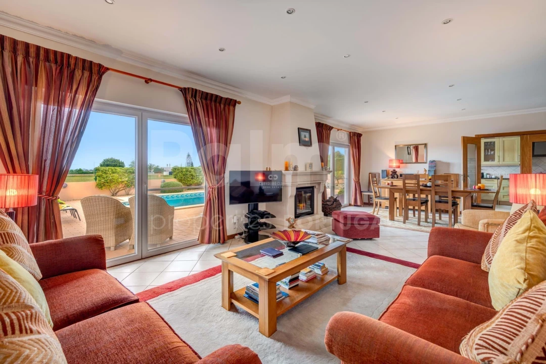 Moradia T4 para Venda em Ferragudo Foto 7