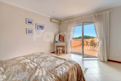 Moradia T4 para Venda em Ferragudo