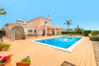 Moradia T4 para Venda em Ferragudo