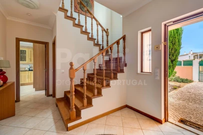 Moradia T4 para Venda em Ferragudo