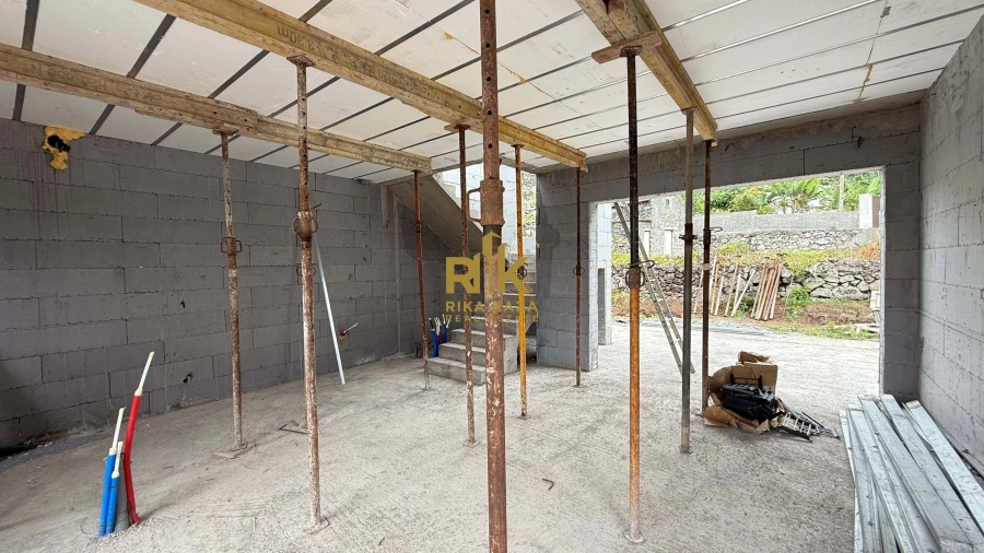 Moradia T2 para Venda em Ponta Delgada Foto 17