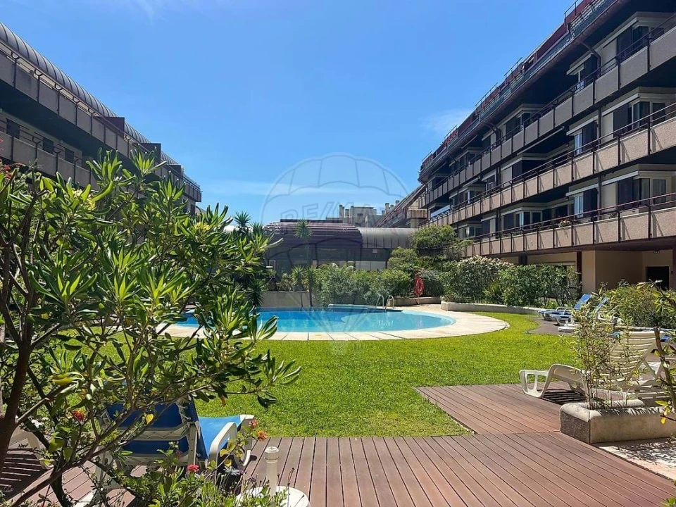 Apartamento T2 para Venda em Cascais e Estoril Foto 2