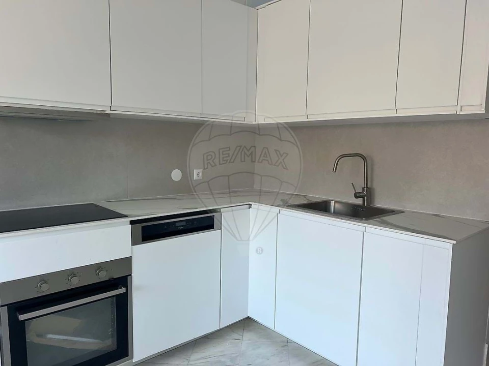 Apartamento T2 para Venda em Cascais e Estoril Foto 4