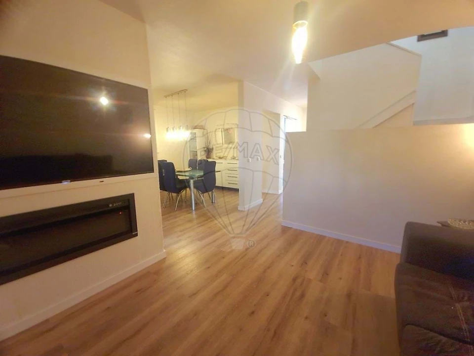 Moradia T3 para Venda em Cascais e Estoril Foto 4