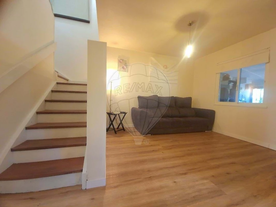 Moradia T3 para Venda em Cascais e Estoril Foto 3