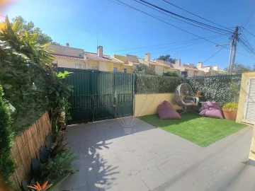 Moradia T3 para Venda em Cascais e Estoril