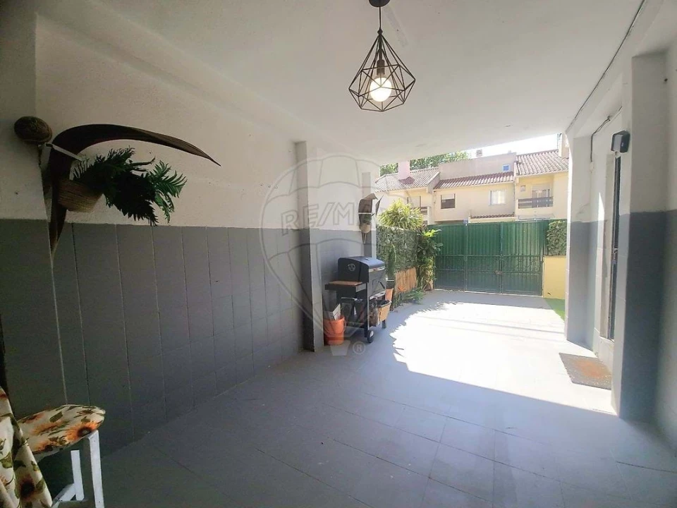 Moradia T3 para Venda em Cascais e Estoril Foto 30