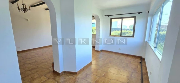 Moradia T3 para Venda em Lagoa e Carvoeiro