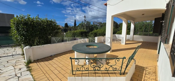 Moradia T3 para Venda em Lagoa e Carvoeiro