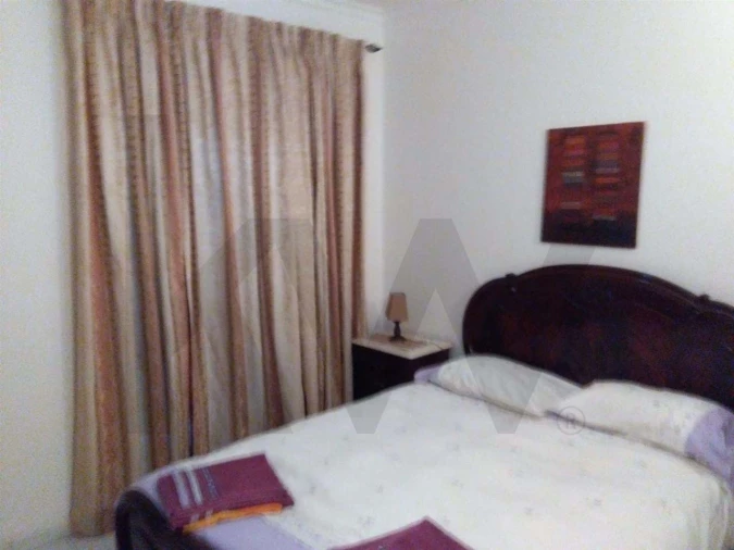 Apartamento T1 para Venda em Quarteira Foto 8