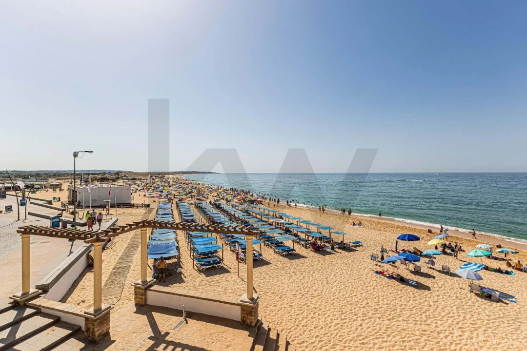 Apartamento T2 para Venda em Armação de Pera Foto 27