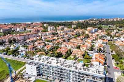 Apartamento T4 para Arrendamento em Carcavelos e Parede