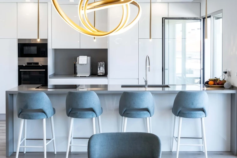 Apartamento T4 para Arrendamento em Carcavelos e Parede Foto 8