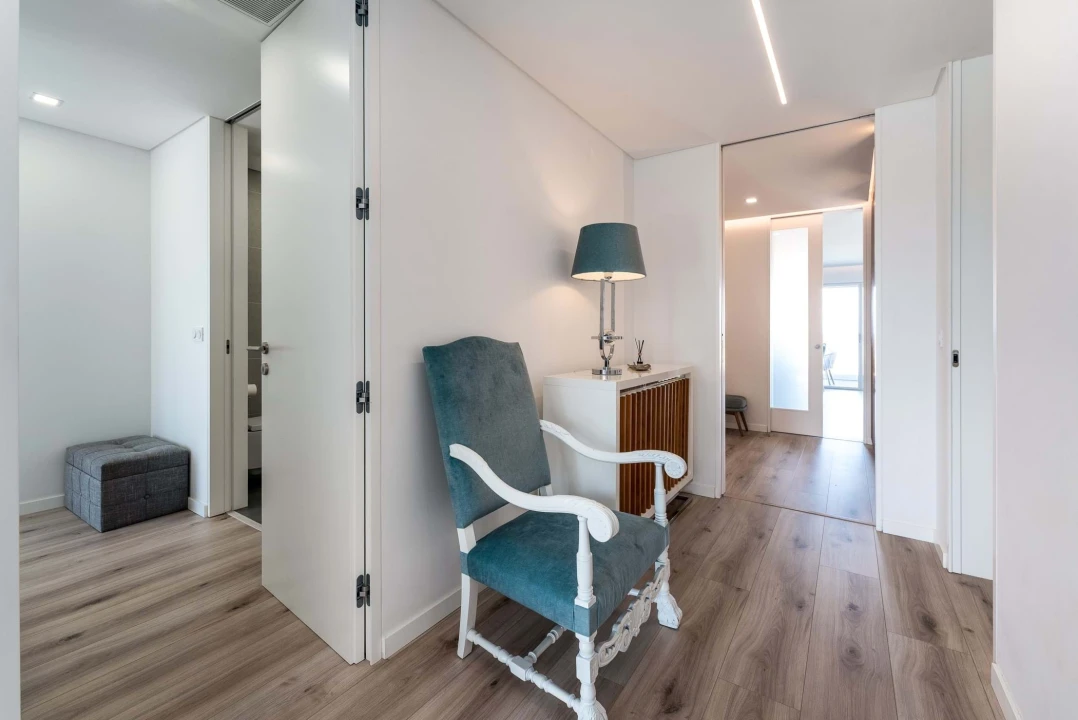 Apartamento T4 para Arrendamento em Carcavelos e Parede Foto 23