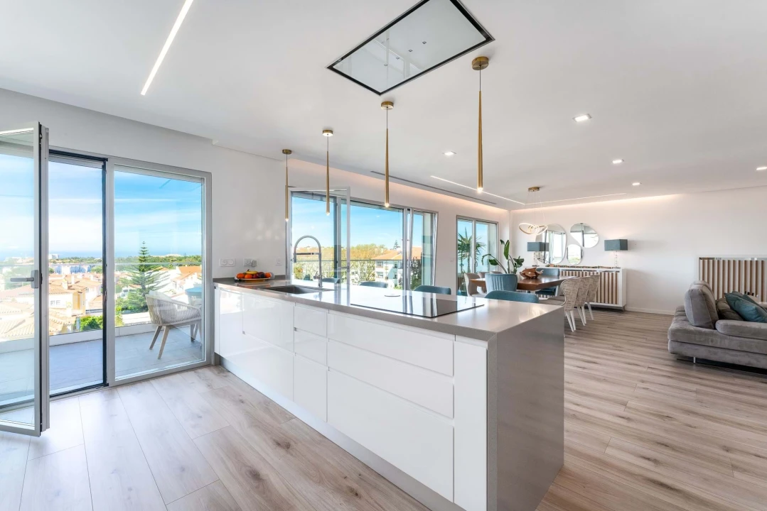 Apartamento T4 para Arrendamento em Carcavelos e Parede Foto 13