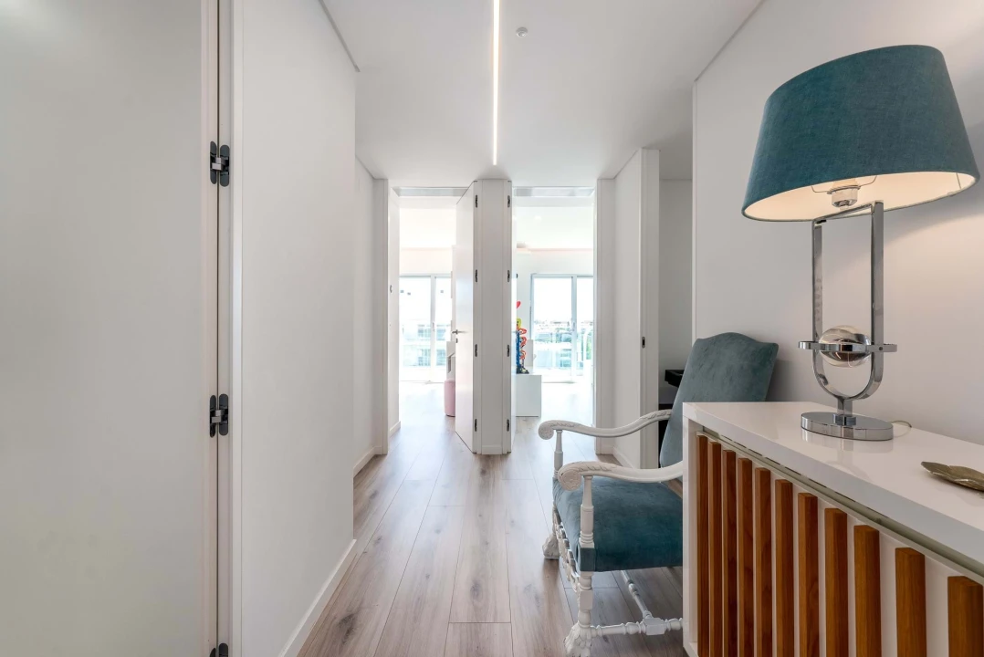 Apartamento T4 para Arrendamento em Carcavelos e Parede Foto 22