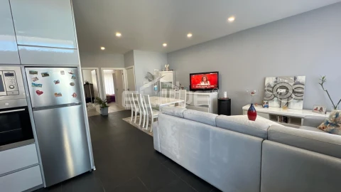 Apartamento T2 para Venda em Pedroso e Seixezelo