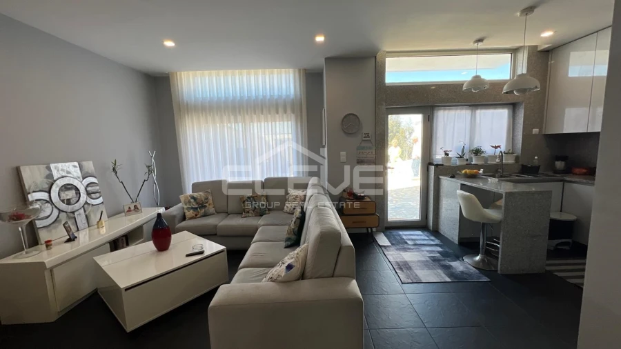 Apartamento T2 para Venda em Pedroso e Seixezelo Foto 2