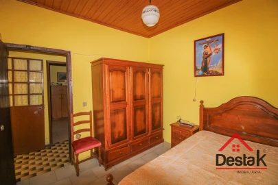 Moradia T3 para Venda em Pinho