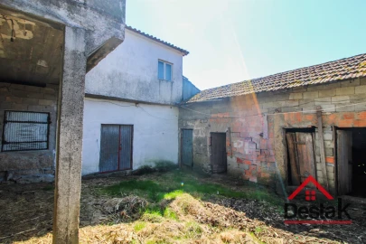 Moradia T3 para Venda em Pinho