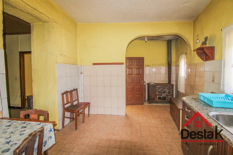 Moradia T3 para Venda em Pinho Foto 11