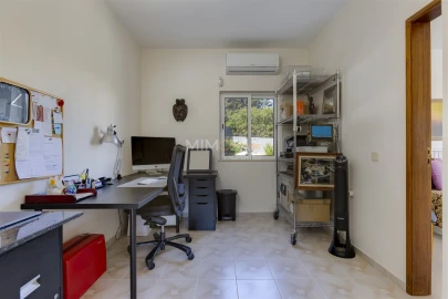 Moradia T7 para Venda em Portimão