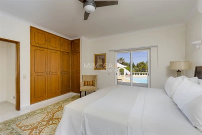 Moradia T7 para Venda em Portimão