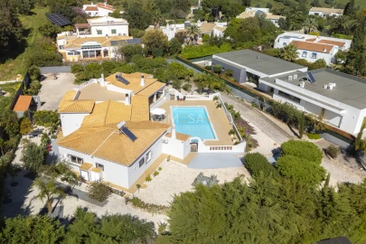 Moradia T7 para Venda em Portimão