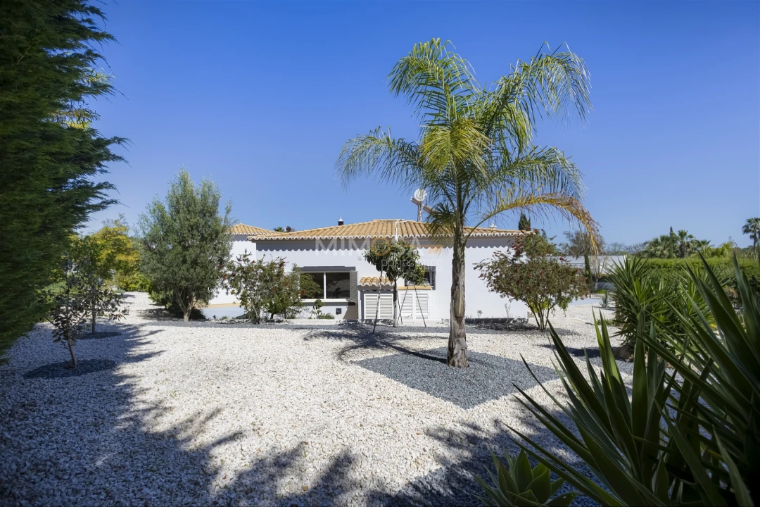 Moradia T7 para Venda em Portimão Foto 40