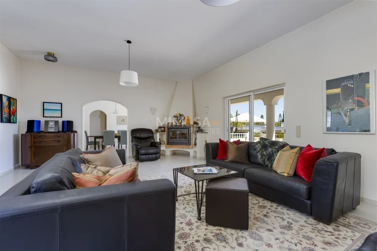 Moradia T7 para Venda em Portimão Foto 11